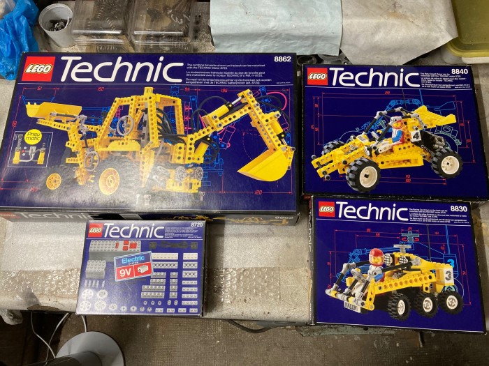 Lot Technic 1.jpg