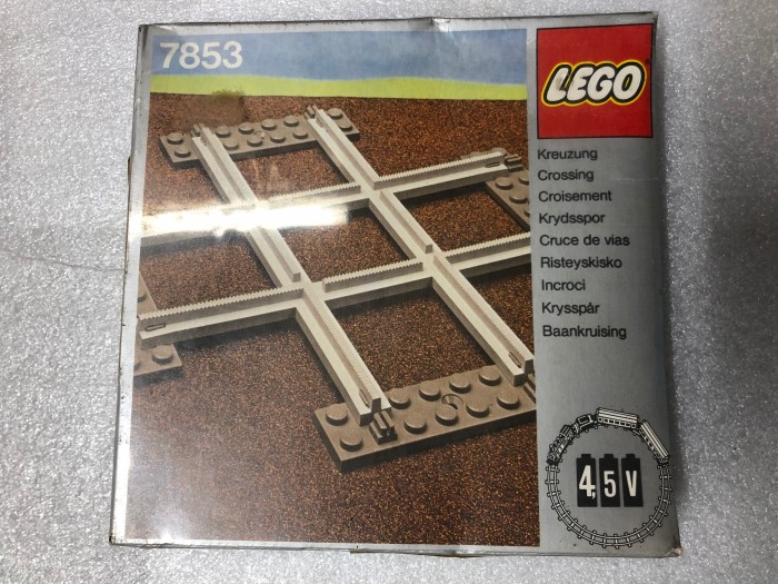 7853 1.jpg