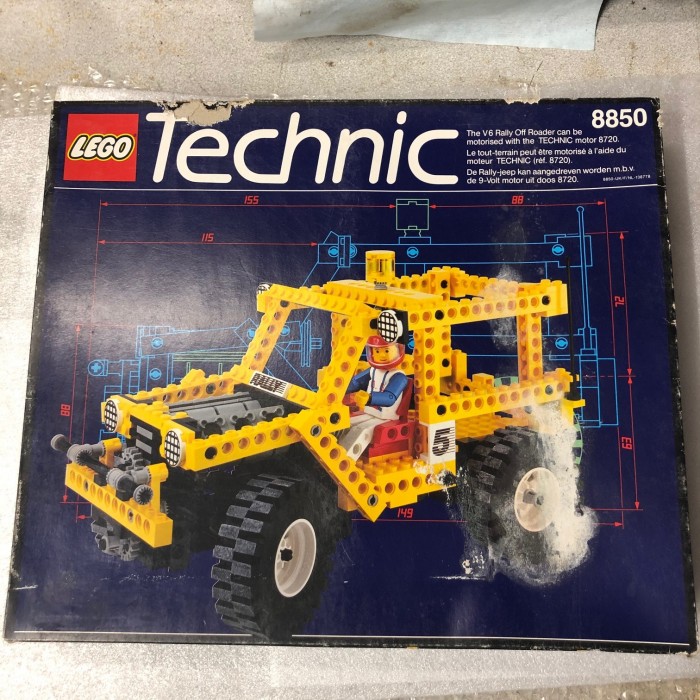 8850 1.jpg
