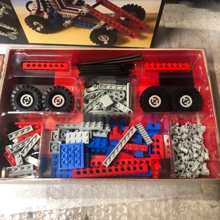 8841 5.jpg