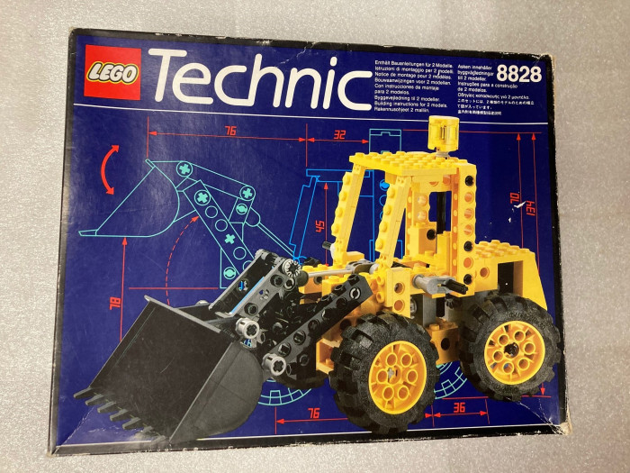 8828 1.jpg