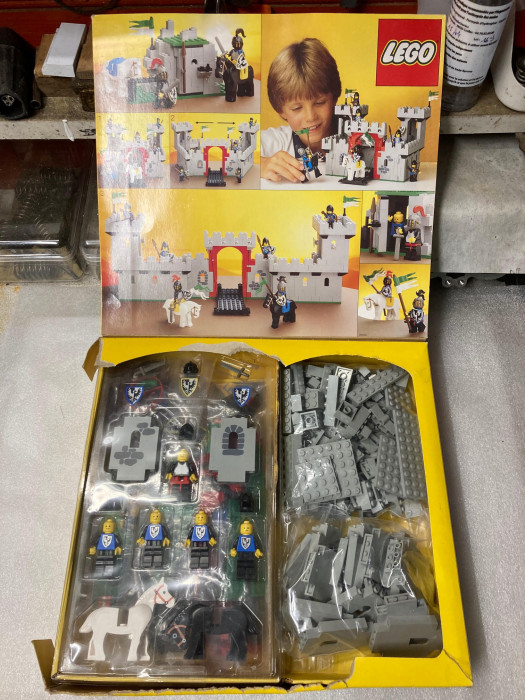 6073 2.jpg