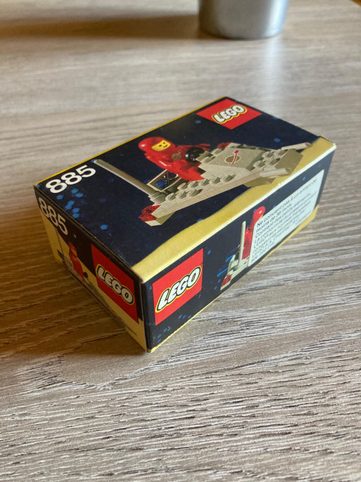 885 3.jpg
