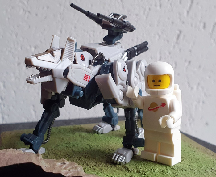 CommandWolf_1500_03.jpg